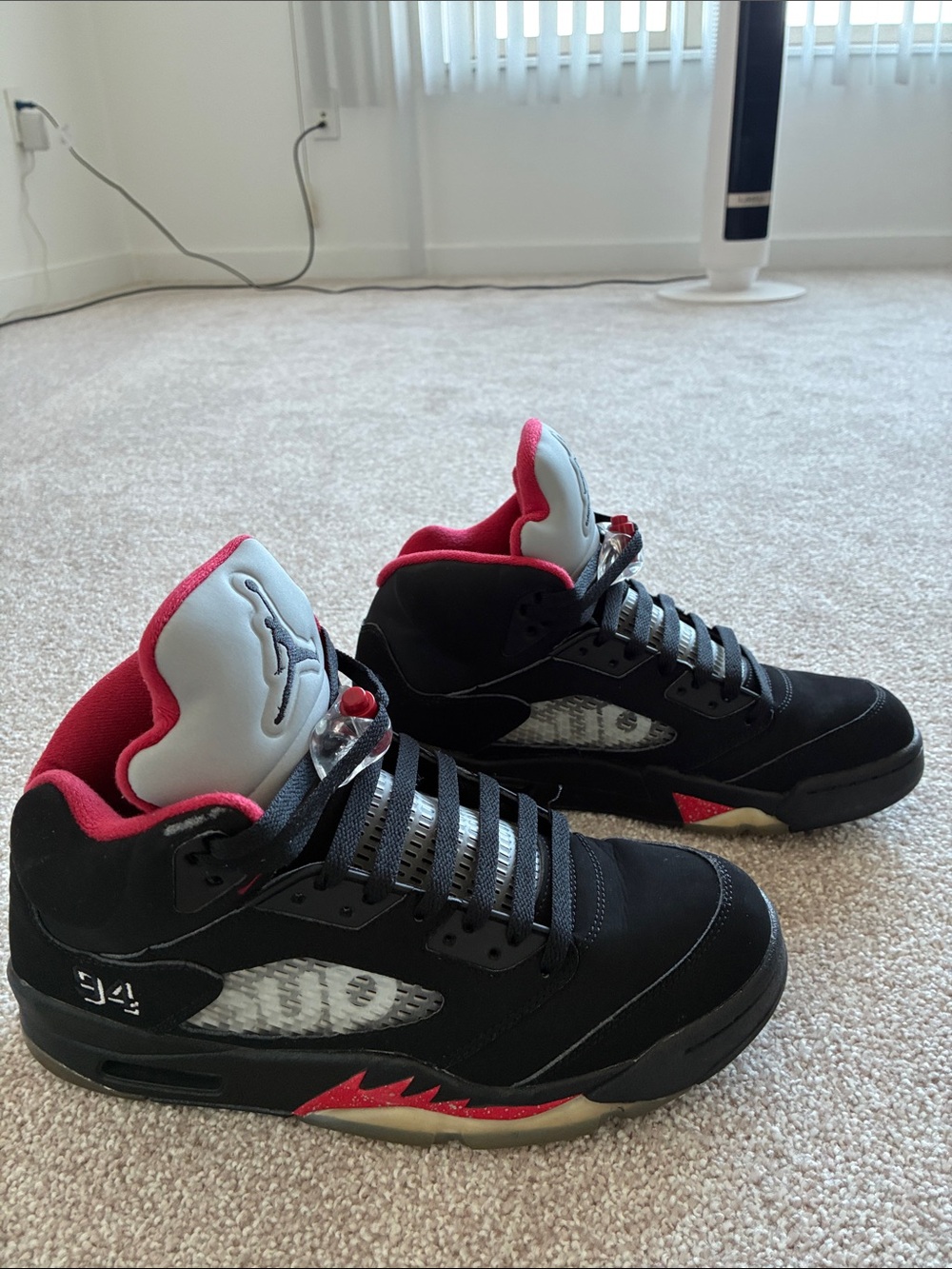 Supreme x Air Jordan 5 Retro